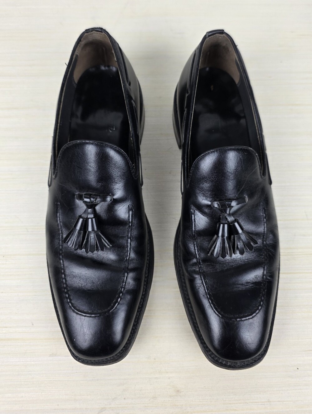 Nettleton Men's Hand Crafted Tassel Leather Loafer Size 10.5 B Slip On Shoes